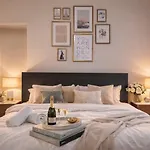 2-bedroom Near Cismigiu Park & Hall Apartamento Bucareste