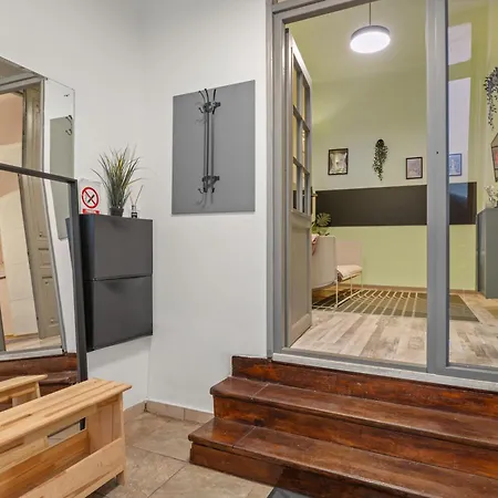 Spacious 2br By Cismigiu Park *