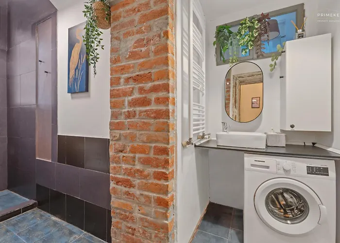 2-bedroom Near Cismigiu Park & Hall Bucharest