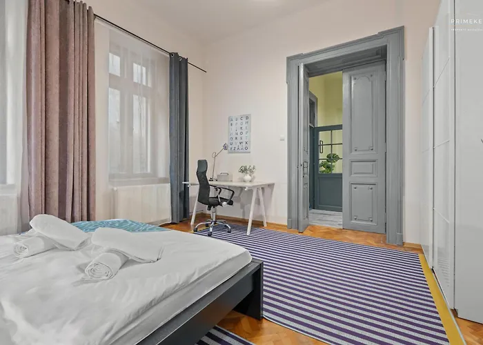 2-bedroom Near Cismigiu Park & Hall 布加勒斯特