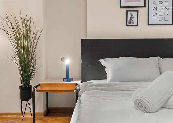 2-bedroom Near Cismigiu Park & Hall 公寓 *