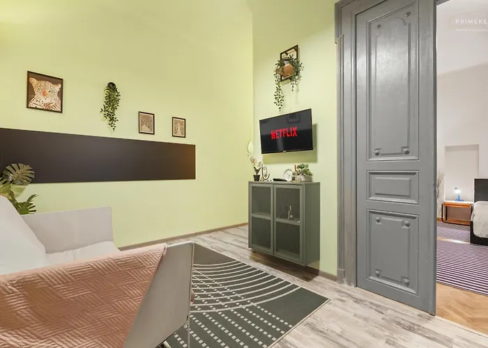 2-bedroom Near Cismigiu Park & Hall 公寓 *